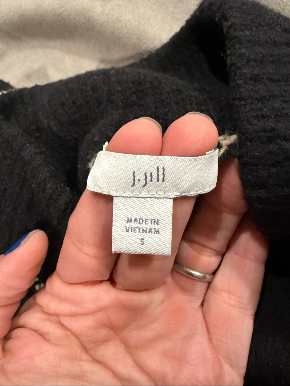 Black & Cream Patterned Turtleneck Sweater - Picture 3 of 3